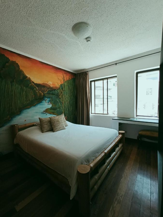 Suites+Arte Quito Esterno foto
