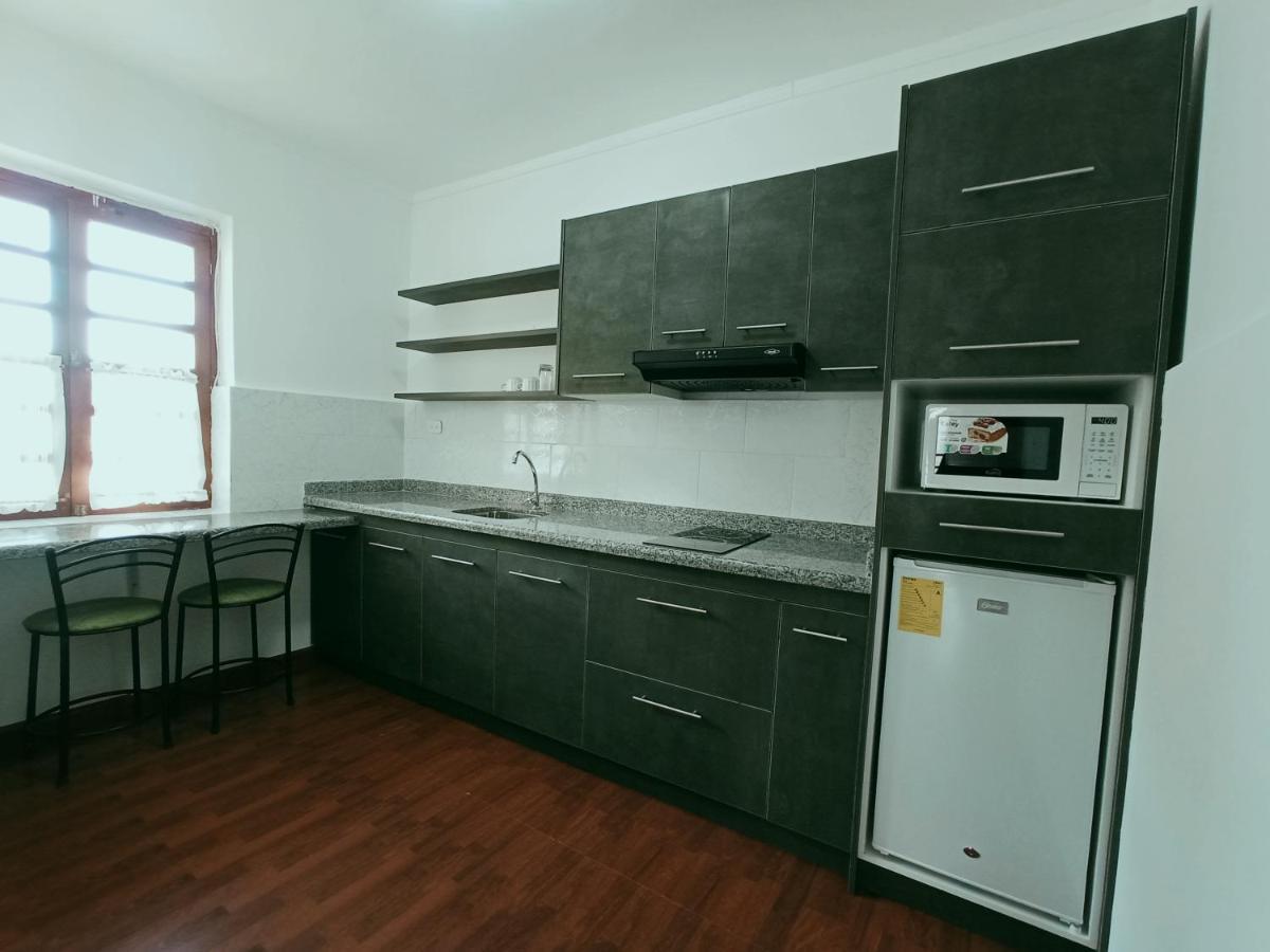Suites+Arte Quito Esterno foto