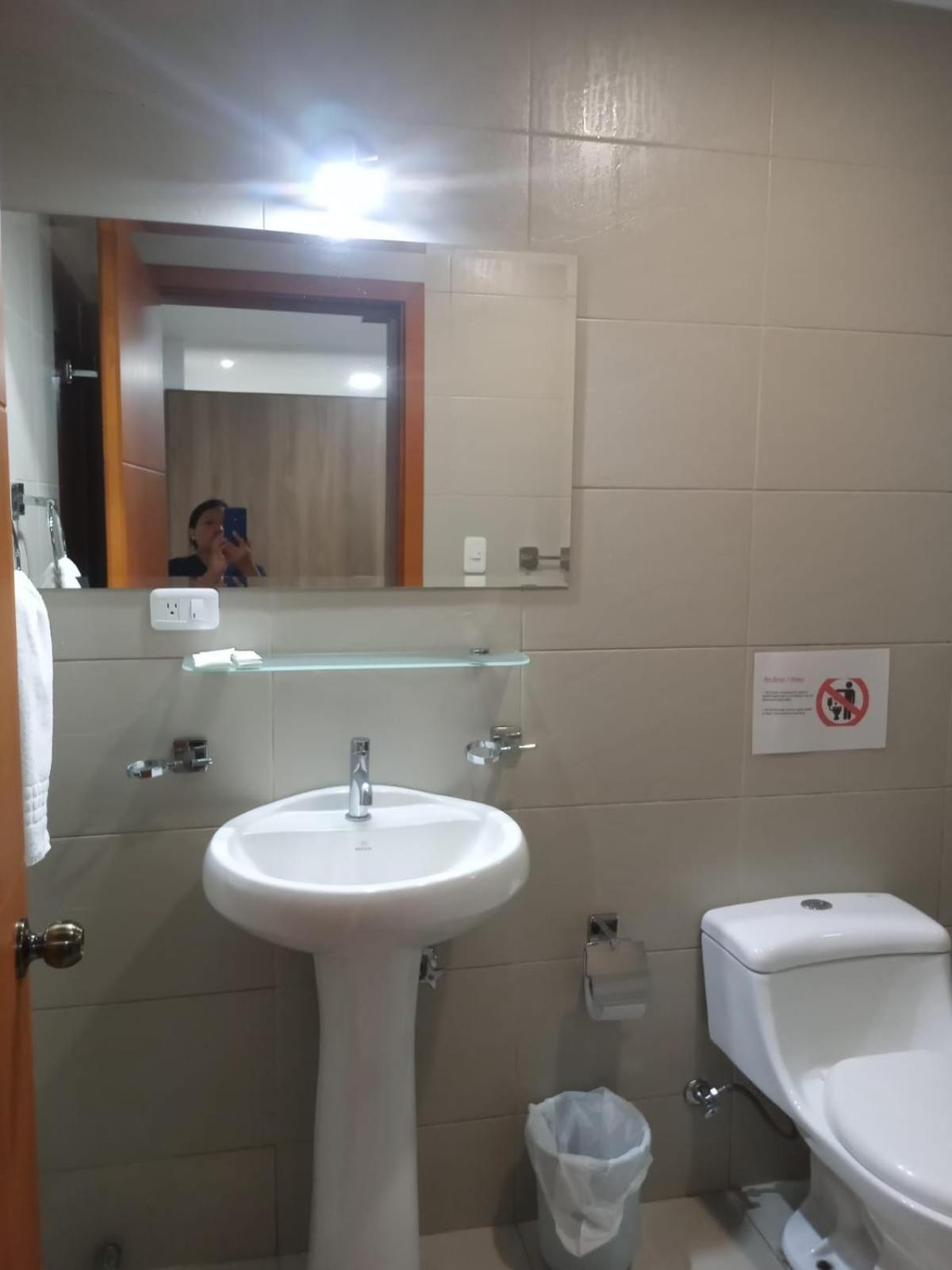 Suites+Arte Quito Esterno foto