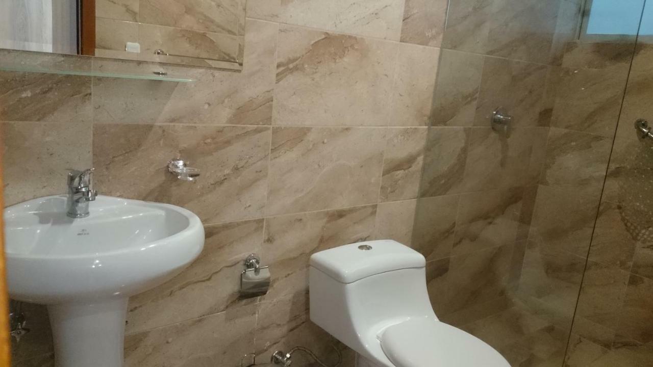 Suites+Arte Quito Esterno foto